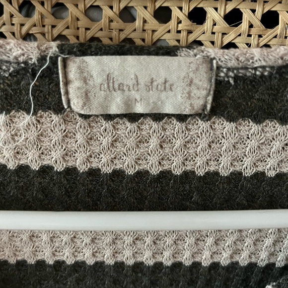 Sweater - Picture 2 of 2